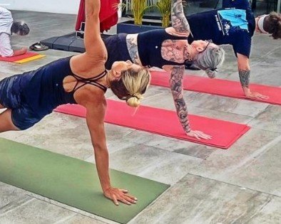 Breathe, Create & Connect / One Bedroom (3 nights/2 people) + Fueguito & Philosophy Experience with round-trip transportation + Meditation + Yoga class + Bonfire + Dinner + Hiking + Art workshop / USD